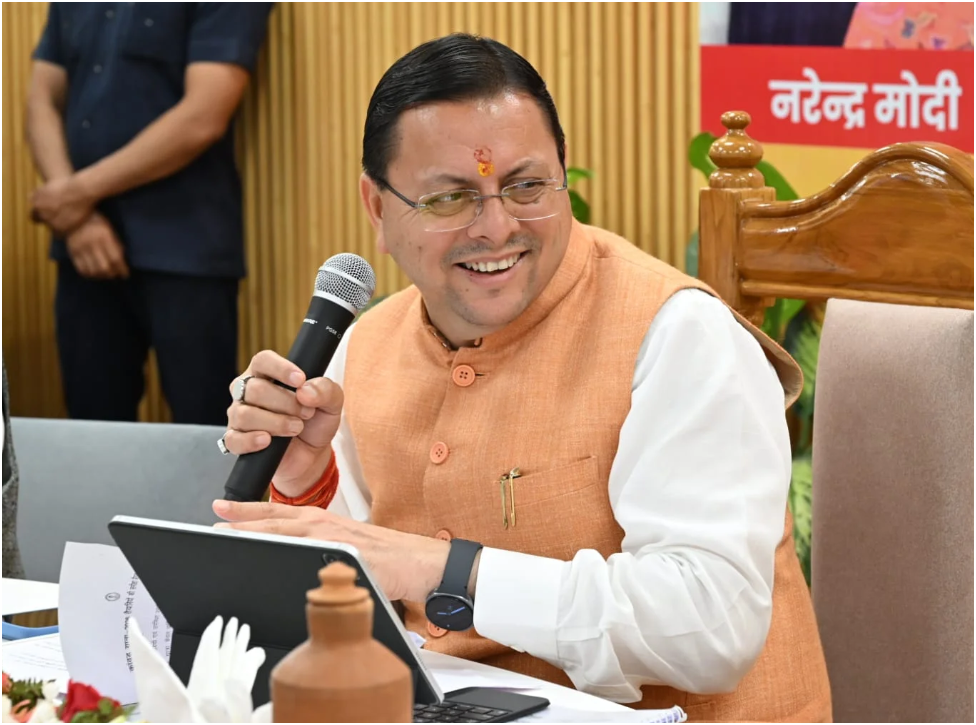 सड़कों के गड्ढों की हकीकत परखेंगे मुख्यमंत्री धामी, अधिकारियों के लिए प्रस्तावित दौरा बना अग्निपरीक्षा